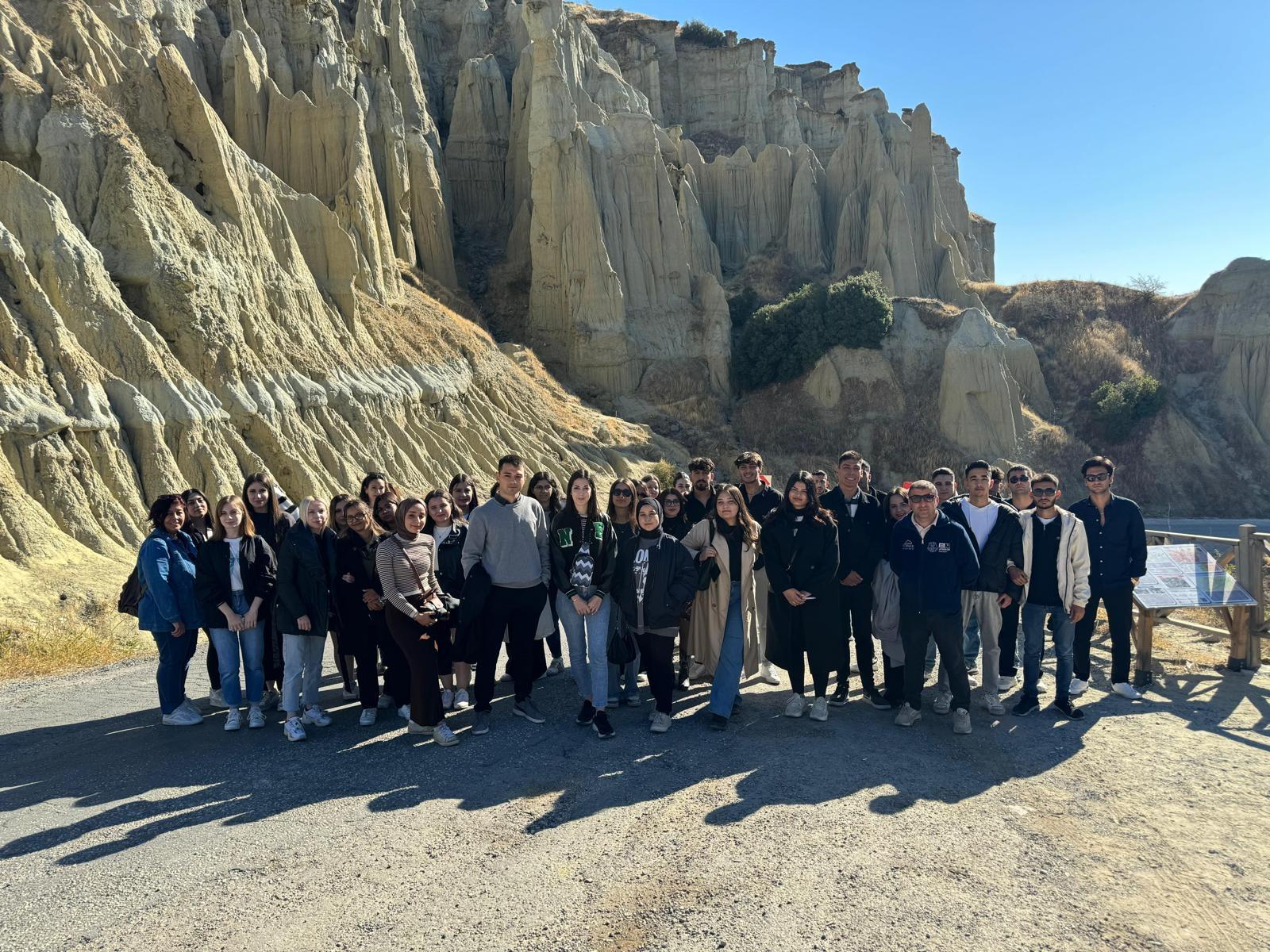 Üniversite Öğrencileri İlk Oryantasyon Gezisini Gerçekleştirdi