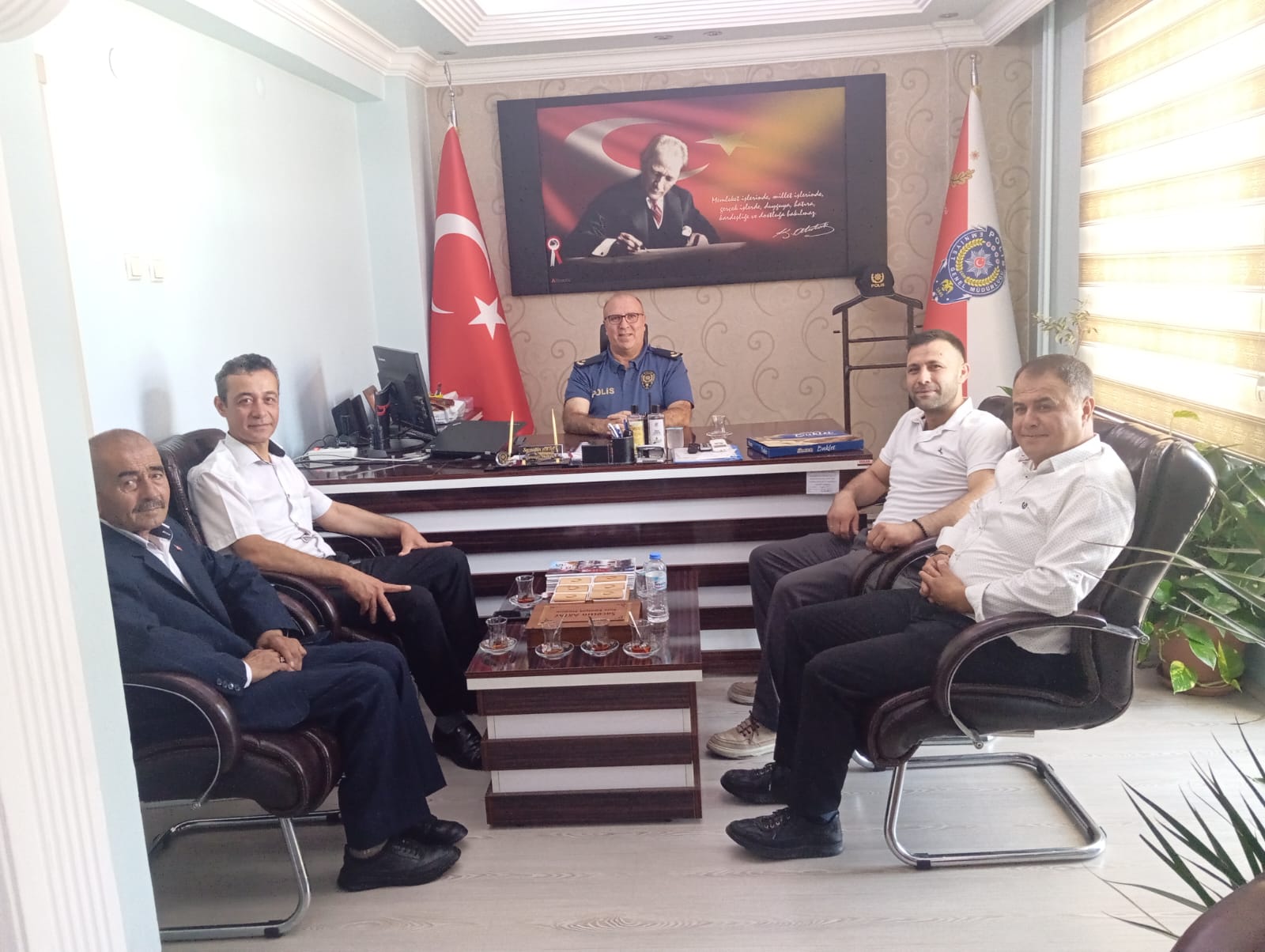 YILMAZ İLÇE EMNİYET MÜDÜRÜ SECAATTİN AKTAY’I ZİYARET ETTİ