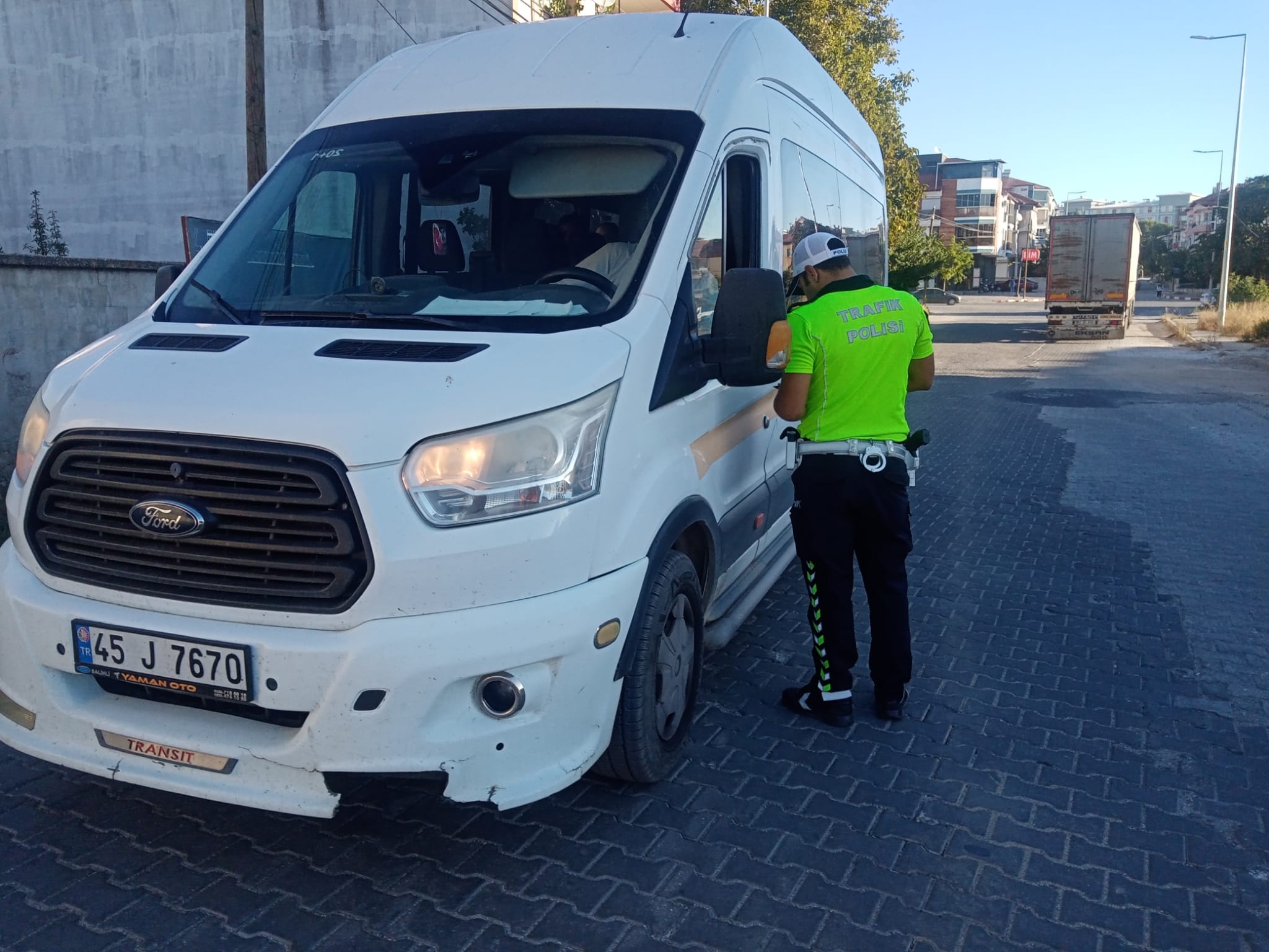 OKUL SERVİSLERİ DENETLENİYOR